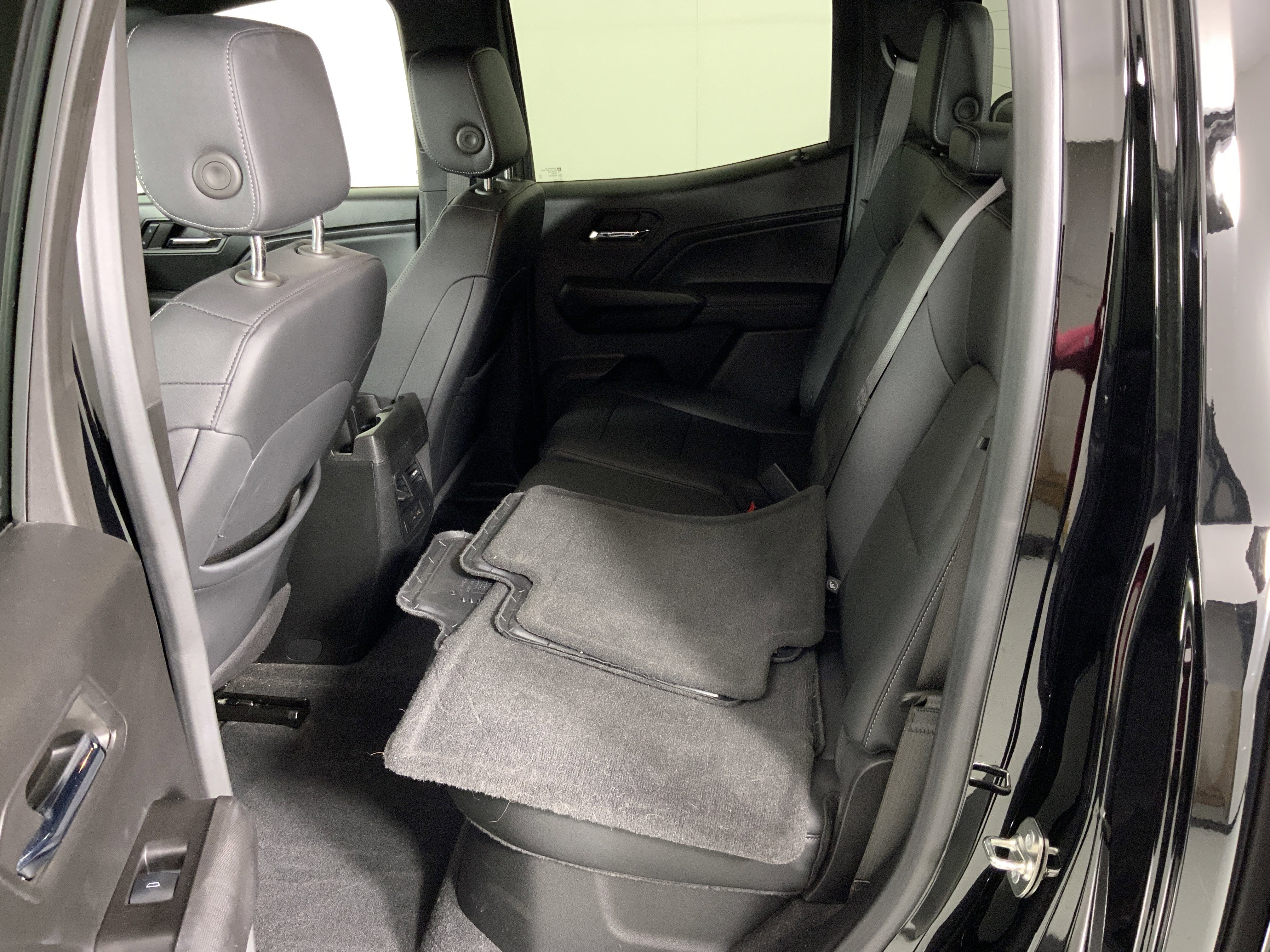 2024 Chevrolet Colorado 4WD LT