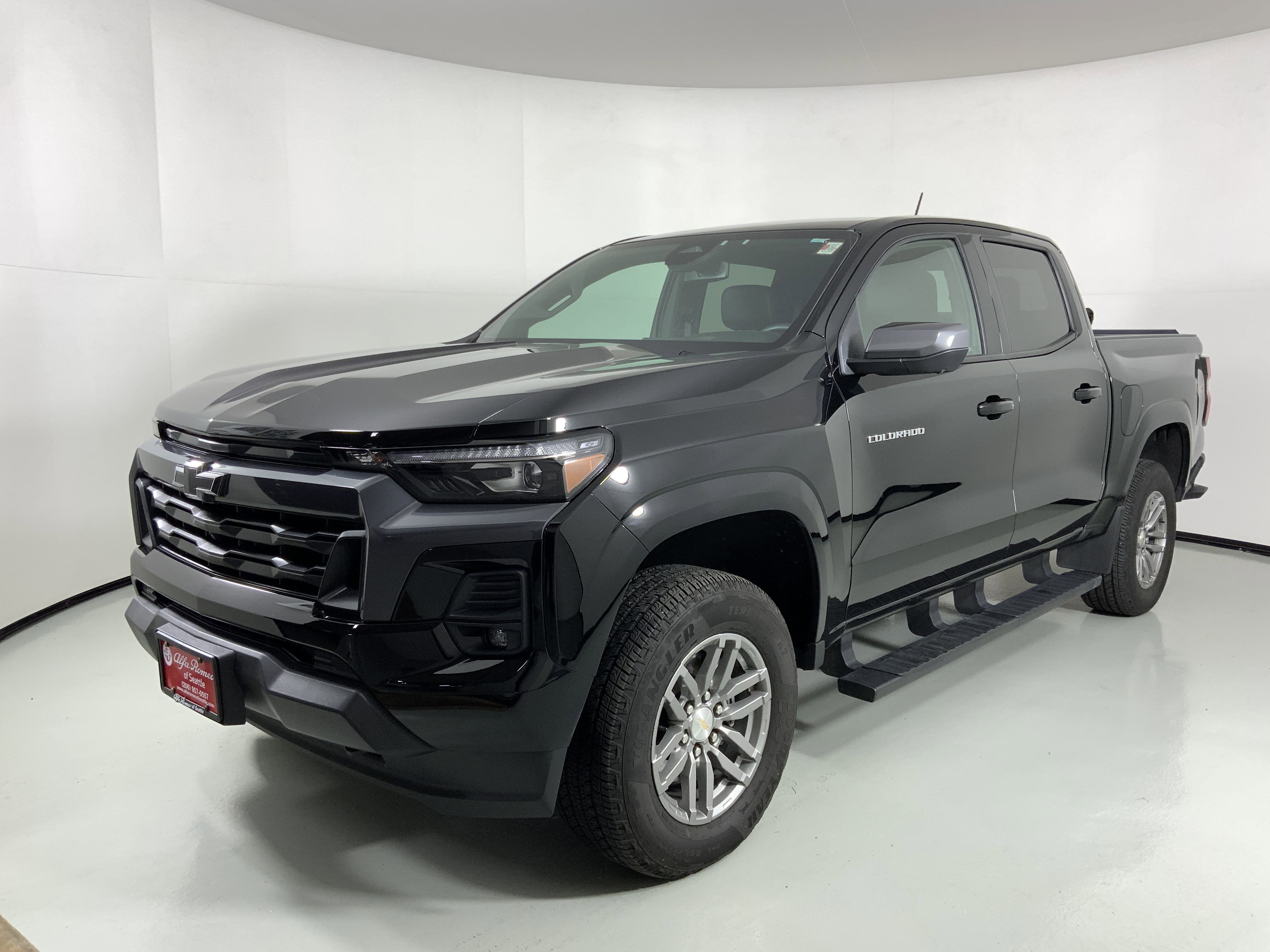 2024 Chevrolet Colorado 4WD LT
