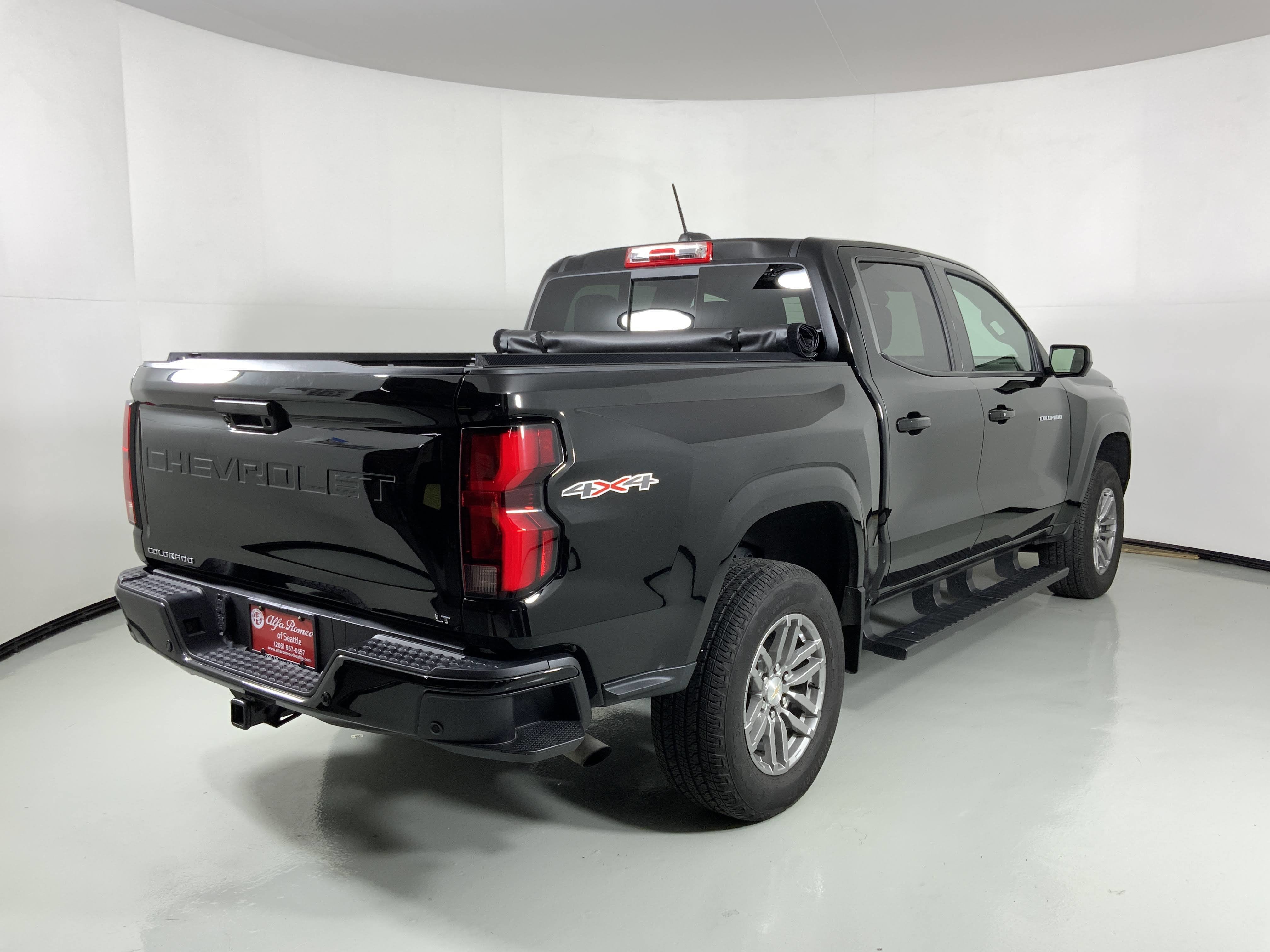 2024 Chevrolet Colorado 4WD LT
