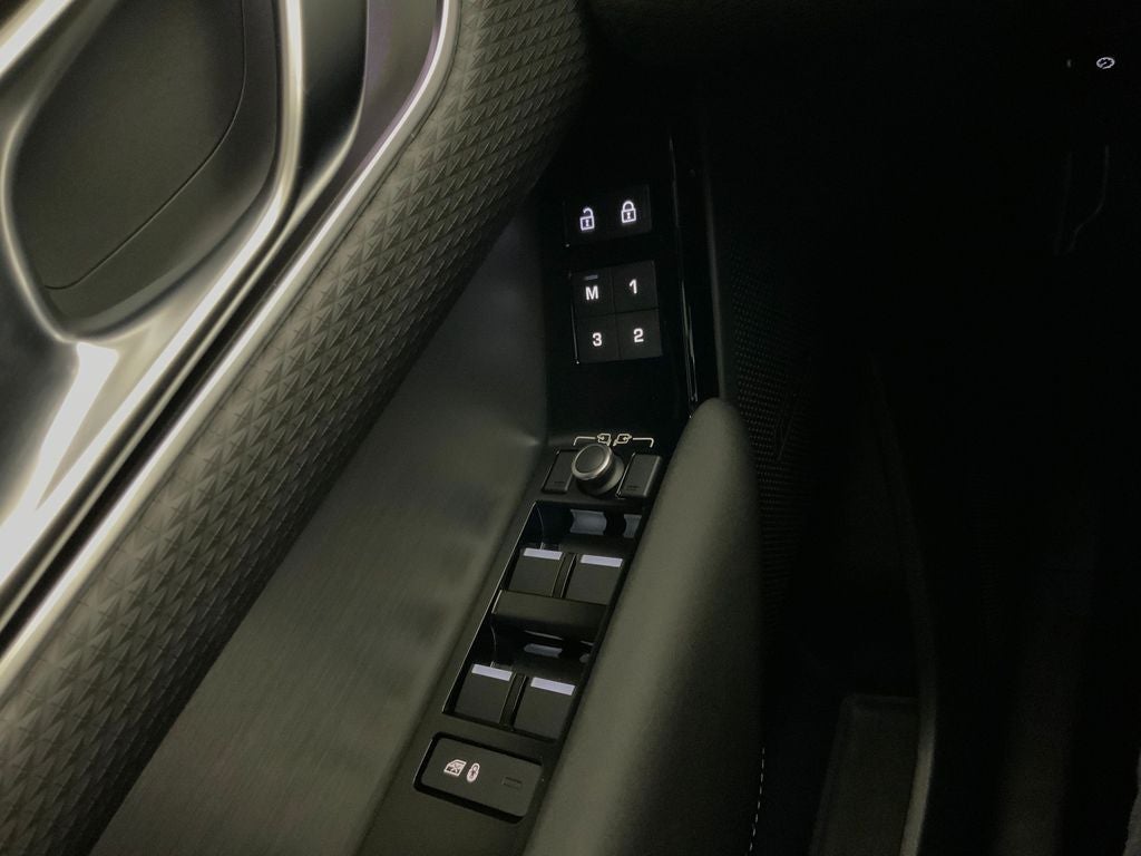 2023 Land Rover Range Rover Velar R-Dynamic S MHEV