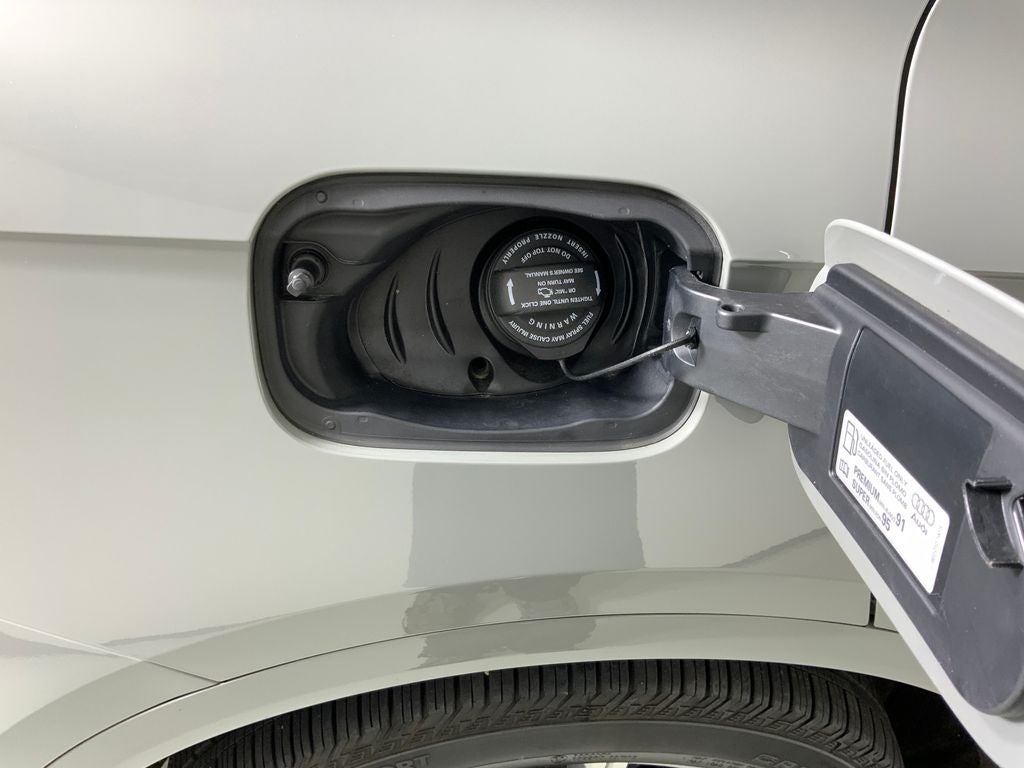 2022 Audi SQ5 Premium - Photo 13