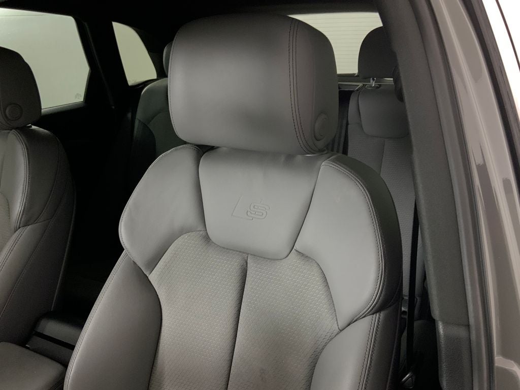 2022 Audi SQ5 Premium - Photo 19