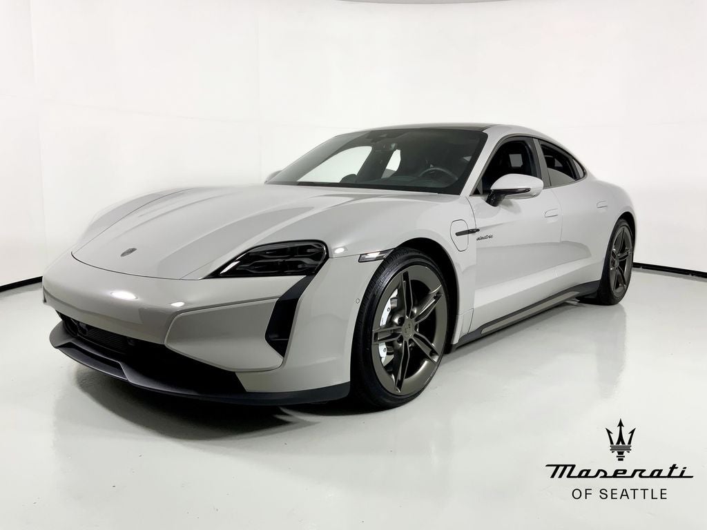 2025 Porsche Taycan Turbo