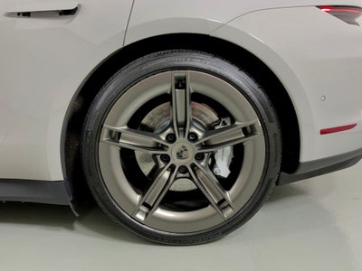 2025 Porsche Taycan Turbo