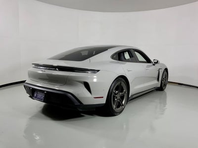 2025 Porsche Taycan Turbo