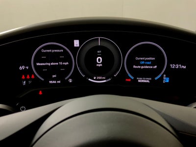 2025 Porsche Taycan Turbo