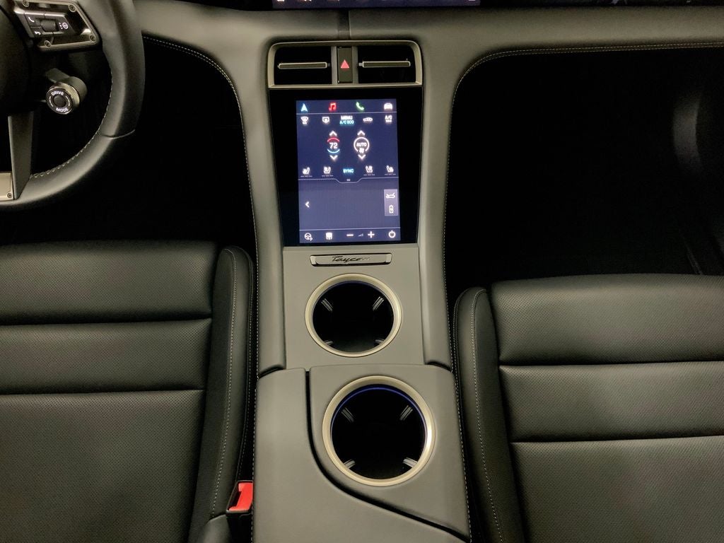 2025 Porsche Taycan Turbo