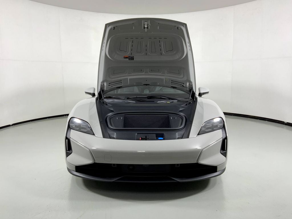 2025 Porsche Taycan Turbo