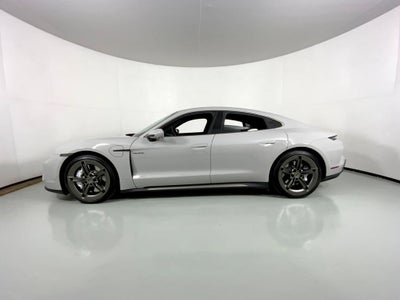 2025 Porsche Taycan Turbo