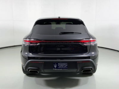 2022 Porsche Macan AWD