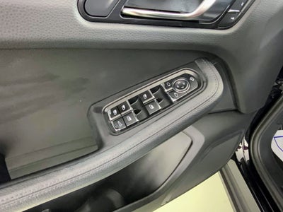 2022 Porsche Macan AWD