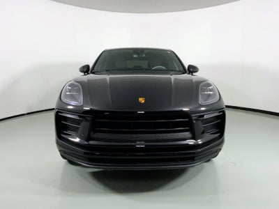 2022 Porsche Macan AWD