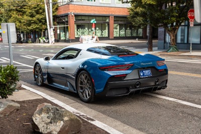 2025 Maserati MC20 Icona