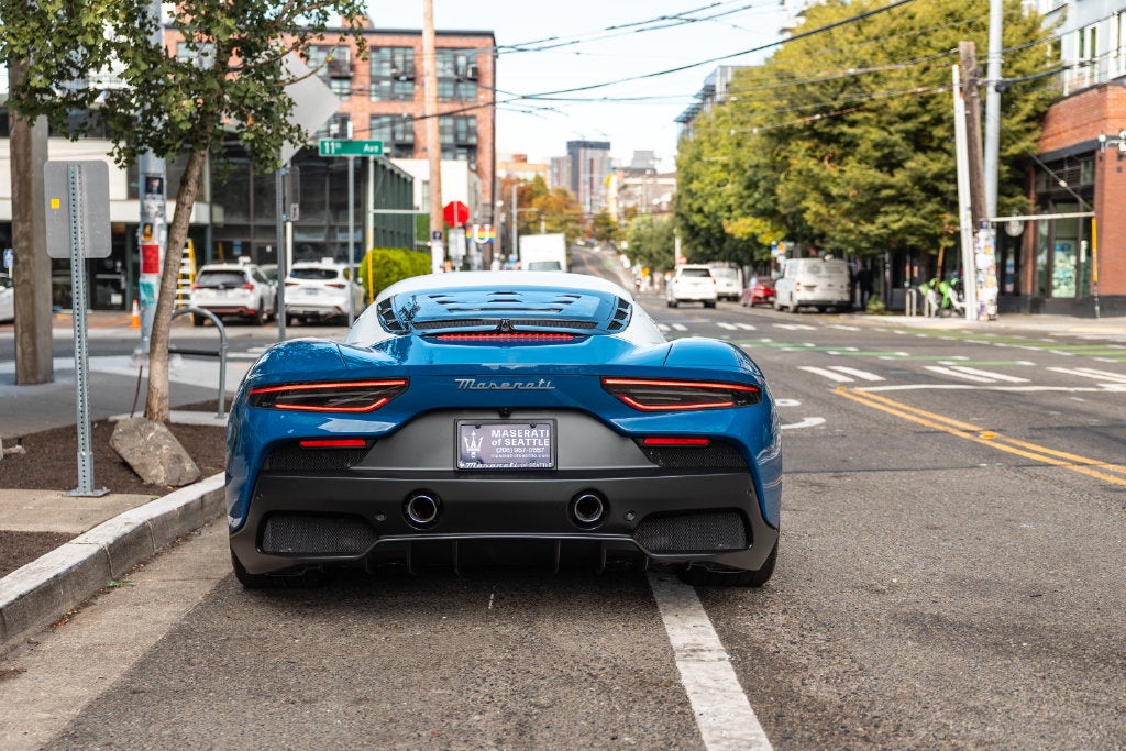 2025 Maserati MC20 Icona