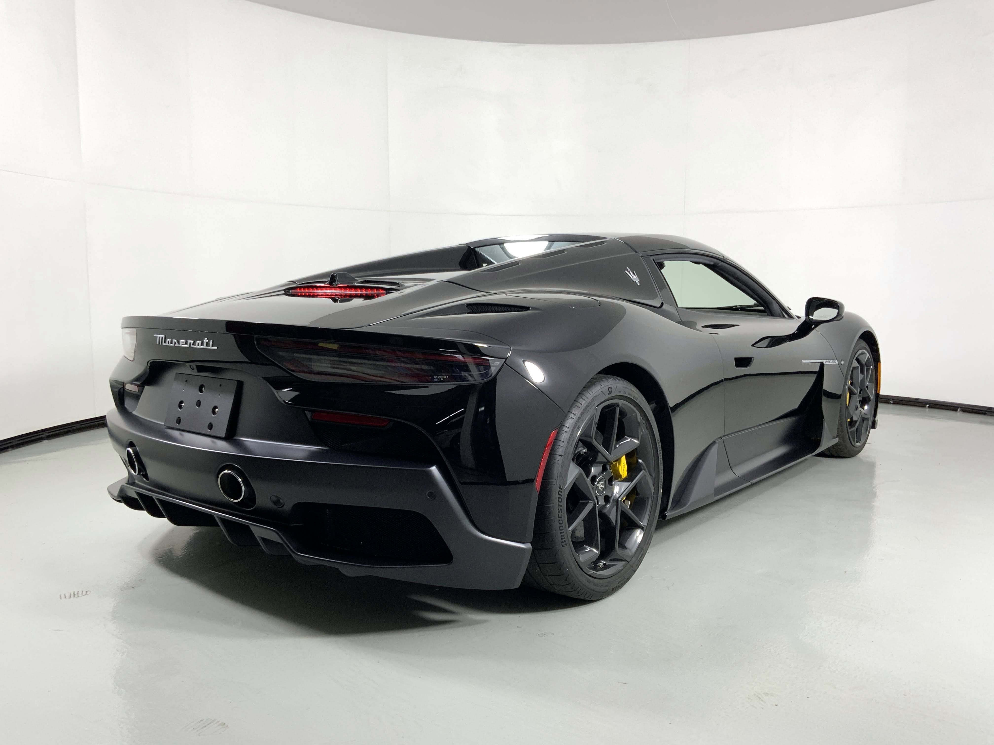 2024 Maserati MC20 Cielo