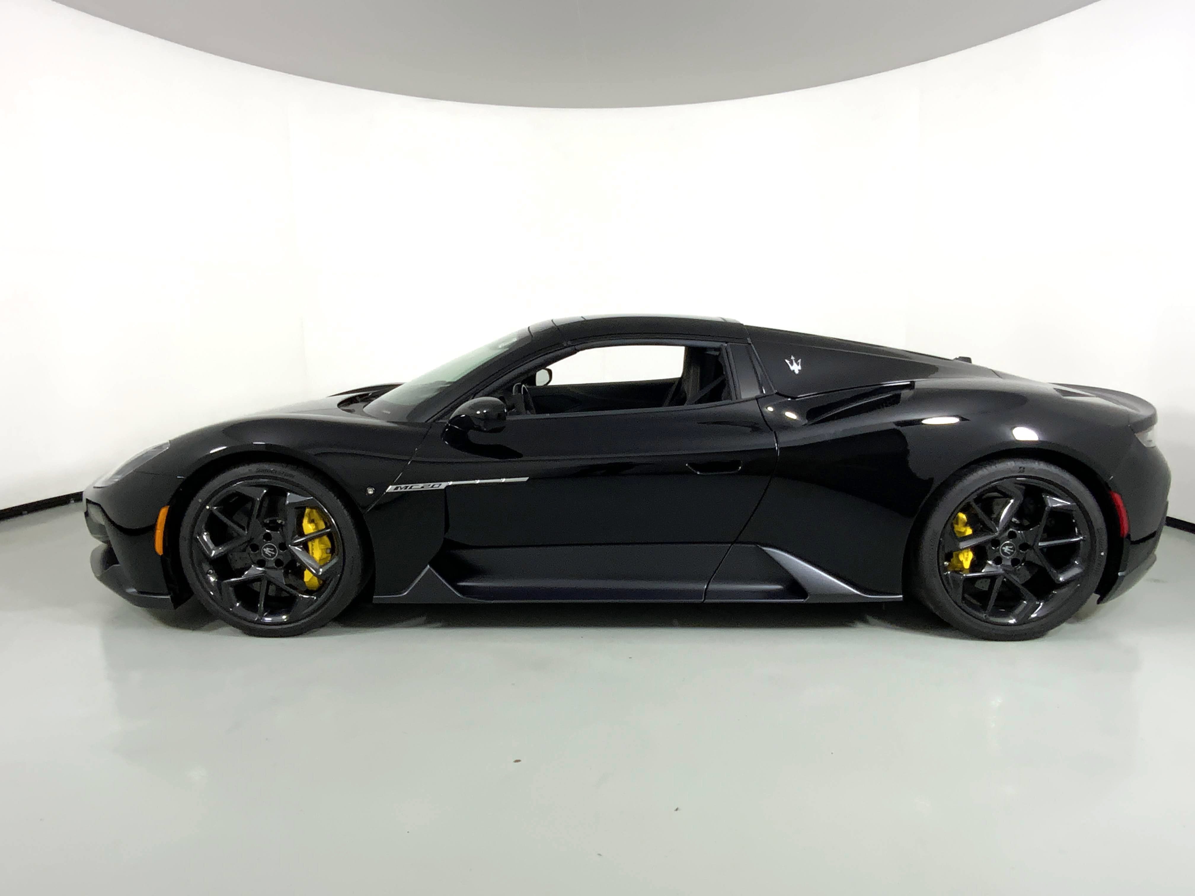 2024 Maserati MC20 Cielo