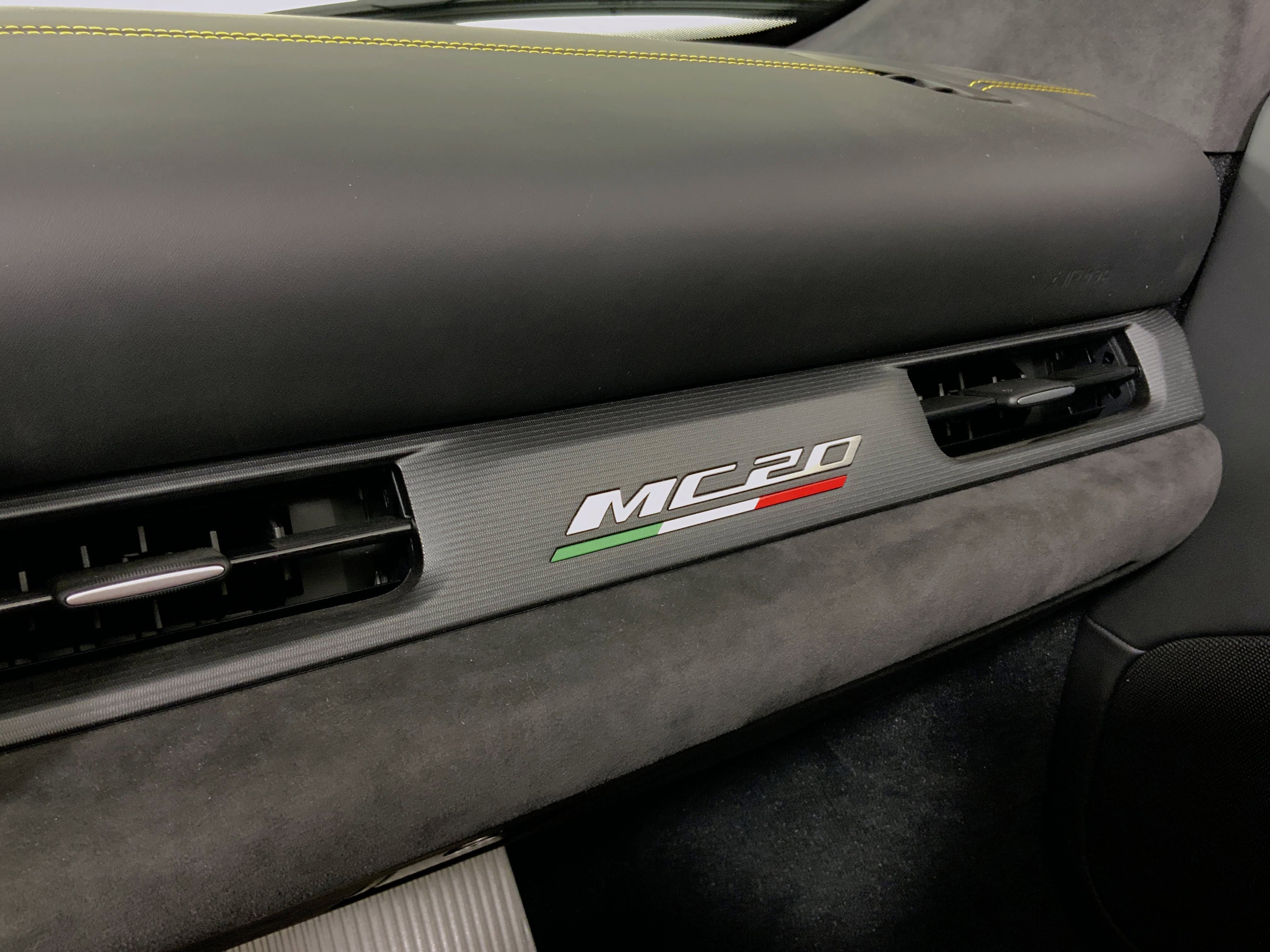 2024 Maserati MC20 Cielo