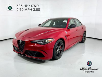 2022 Alfa Romeo Giulia Quadrifoglio