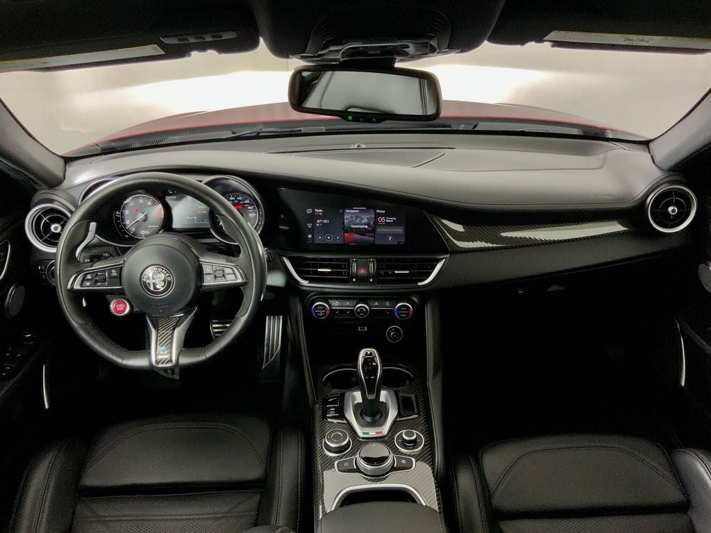 2022 Alfa Romeo Giulia Quadrifoglio