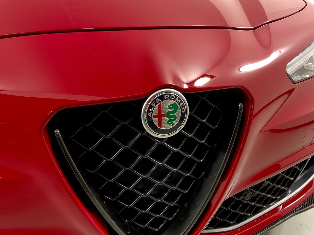 2022 Alfa Romeo Giulia Quadrifoglio