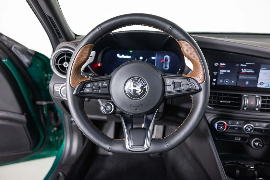 2025 Alfa Romeo Giulia Intensa