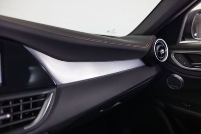2025 Alfa Romeo Giulia Intensa