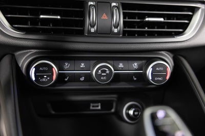 2025 Alfa Romeo Giulia Intensa