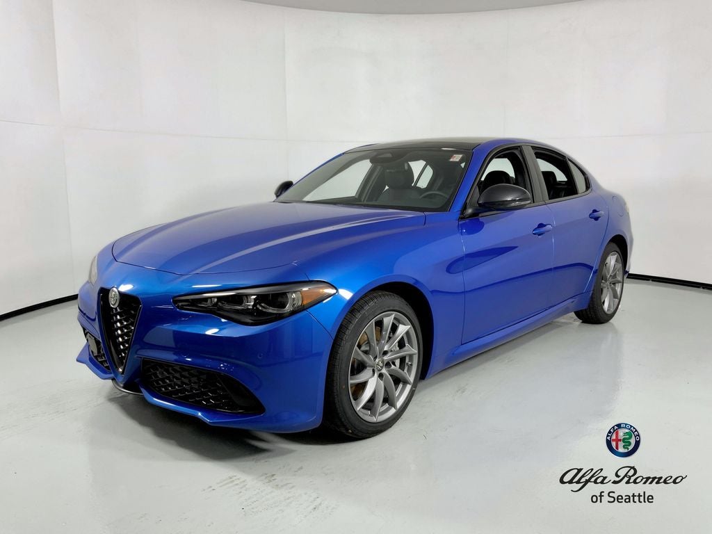 2026 Alfa Romeo Giulia Base
