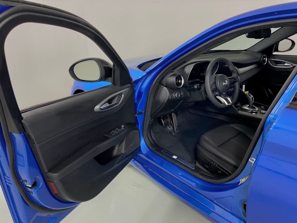 2026 Alfa Romeo Giulia Base