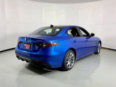 2026 Alfa Romeo Giulia Base