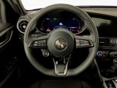 2026 Alfa Romeo Giulia Base