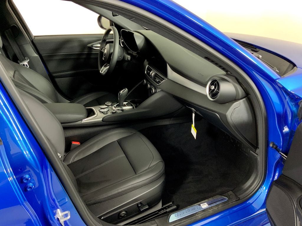 2026 Alfa Romeo Giulia Base