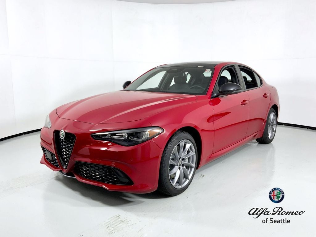 2026 Alfa Romeo Giulia Base