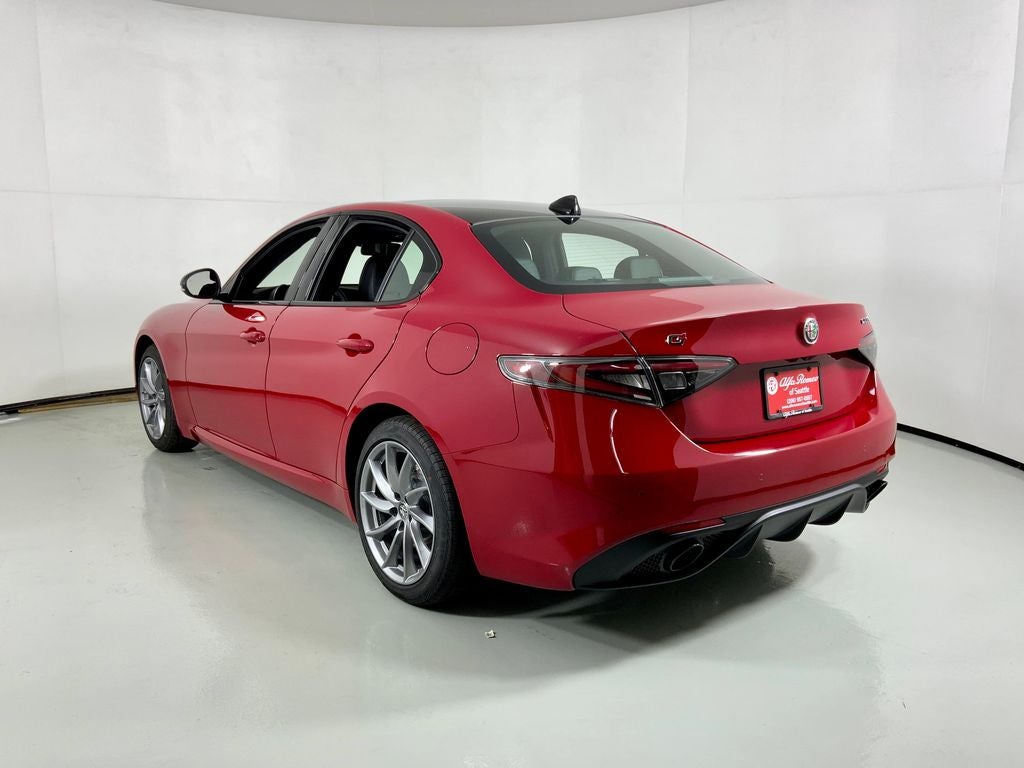 2026 Alfa Romeo Giulia Base