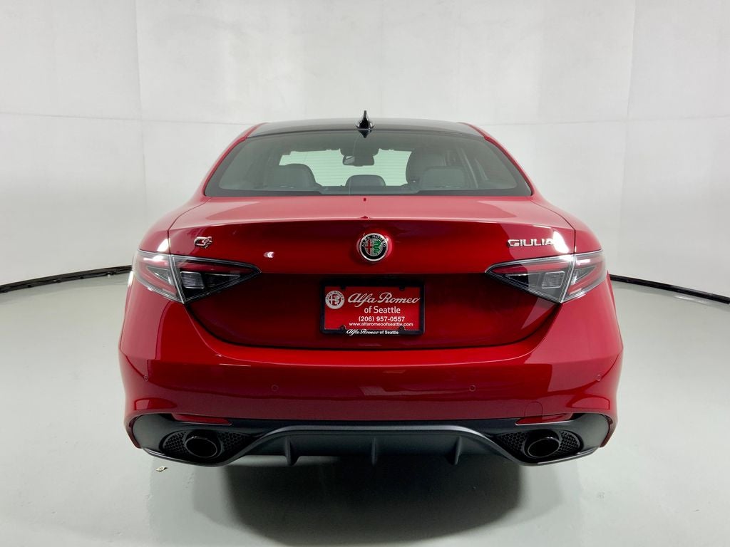 2026 Alfa Romeo Giulia Base