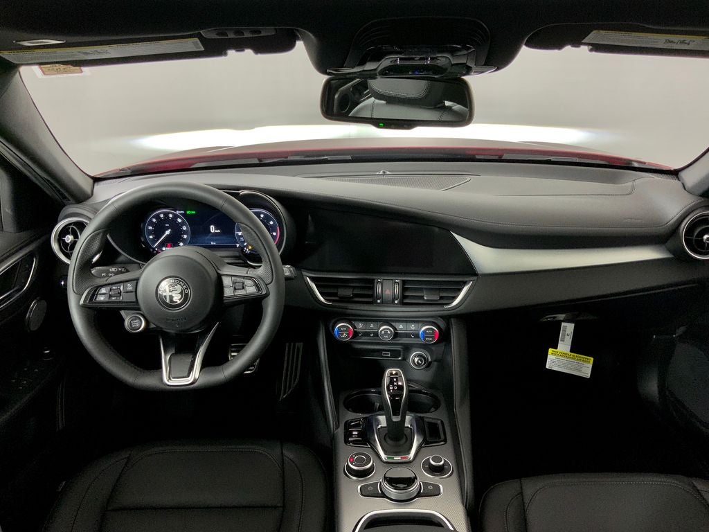 2026 Alfa Romeo Giulia Base