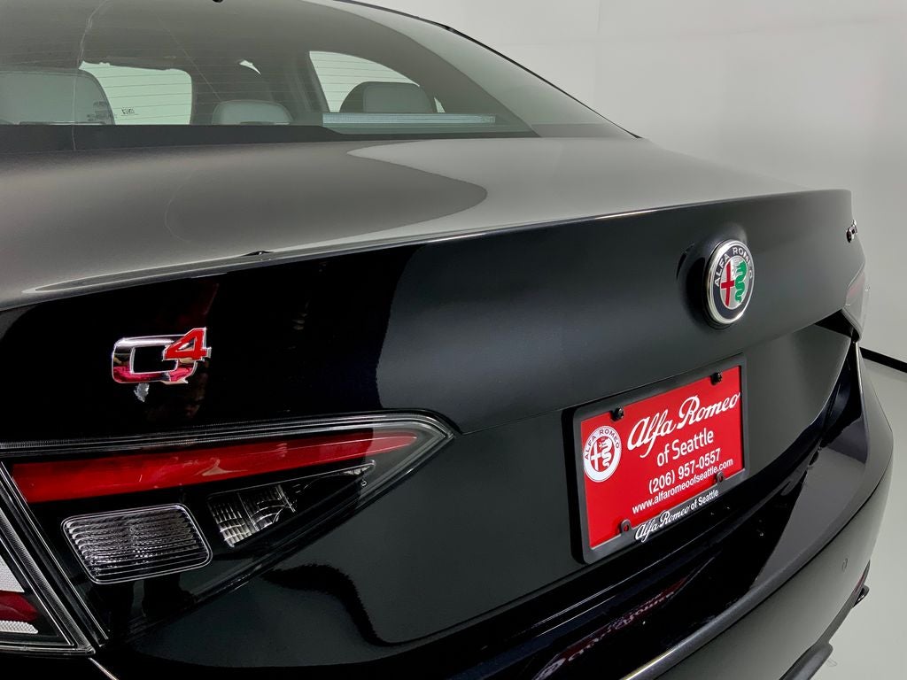 2026 Alfa Romeo Giulia Base