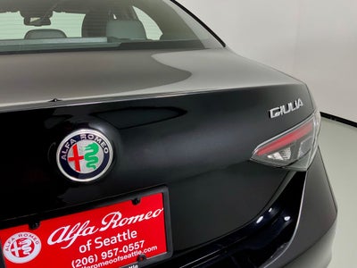 2026 Alfa Romeo Giulia Base