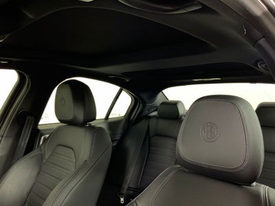 2026 Alfa Romeo Giulia Base