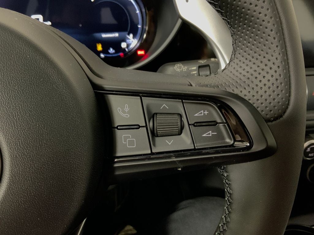 2026 Alfa Romeo Giulia Base