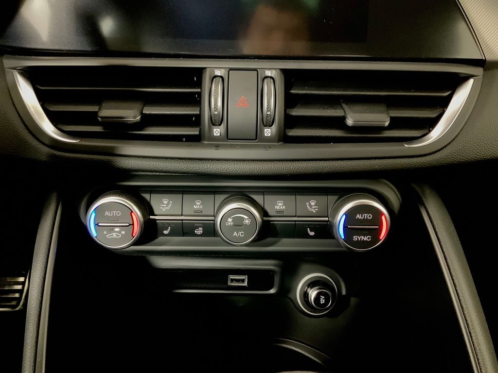 2026 Alfa Romeo Giulia Base