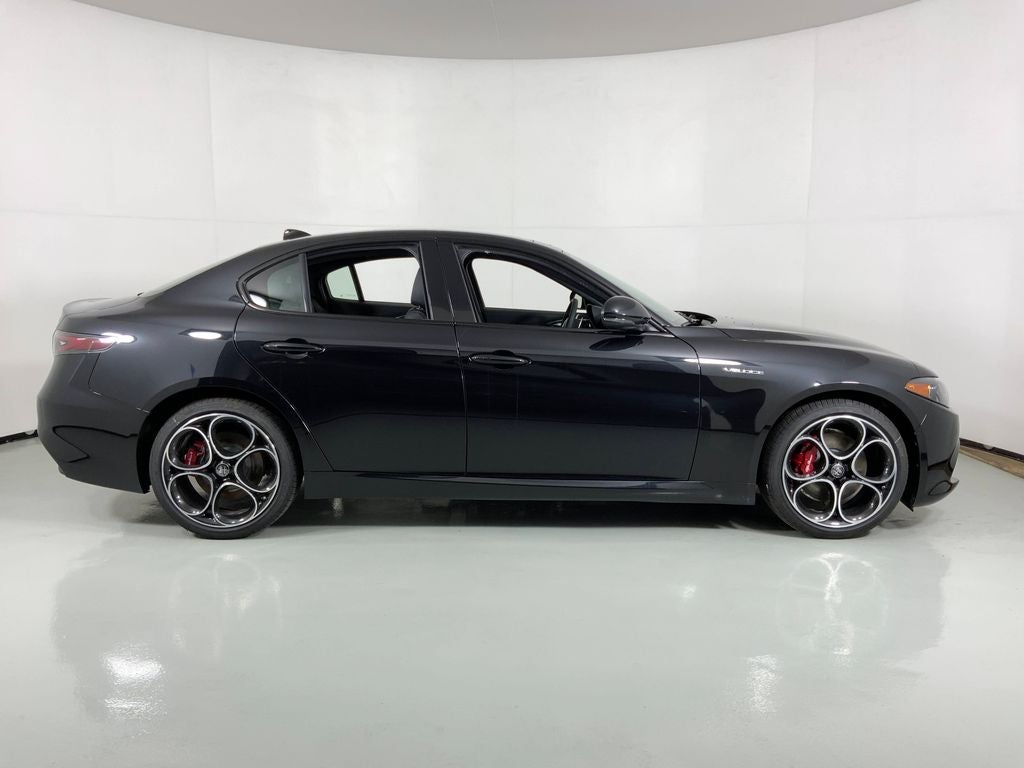 2026 Alfa Romeo Giulia Base