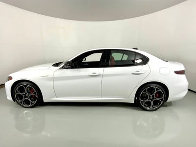 2026 Alfa Romeo Giulia Veloce