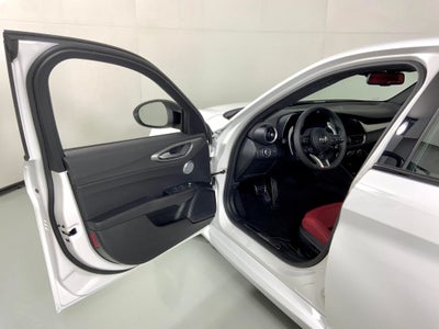 2026 Alfa Romeo Giulia Veloce