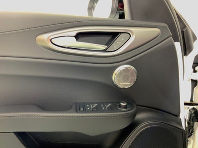 2026 Alfa Romeo Giulia Veloce