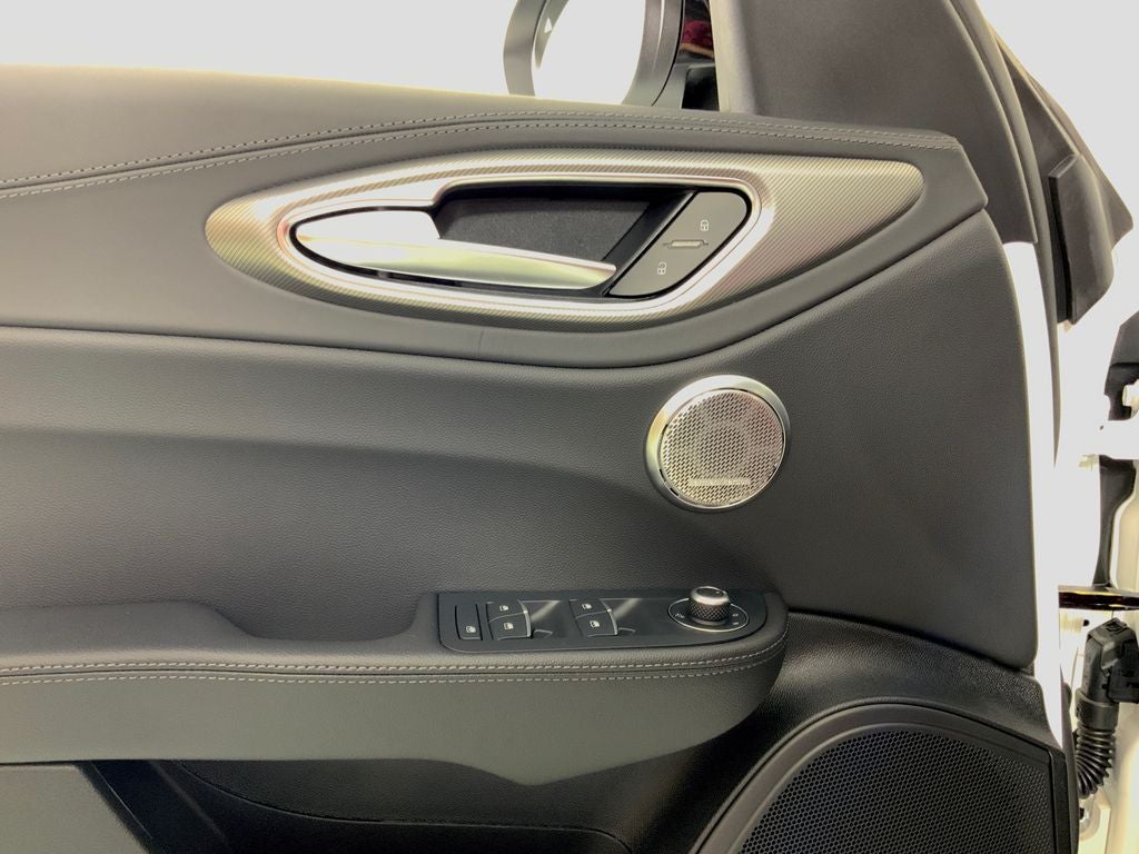 2026 Alfa Romeo Giulia Veloce