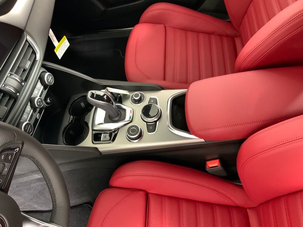2026 Alfa Romeo Giulia Veloce