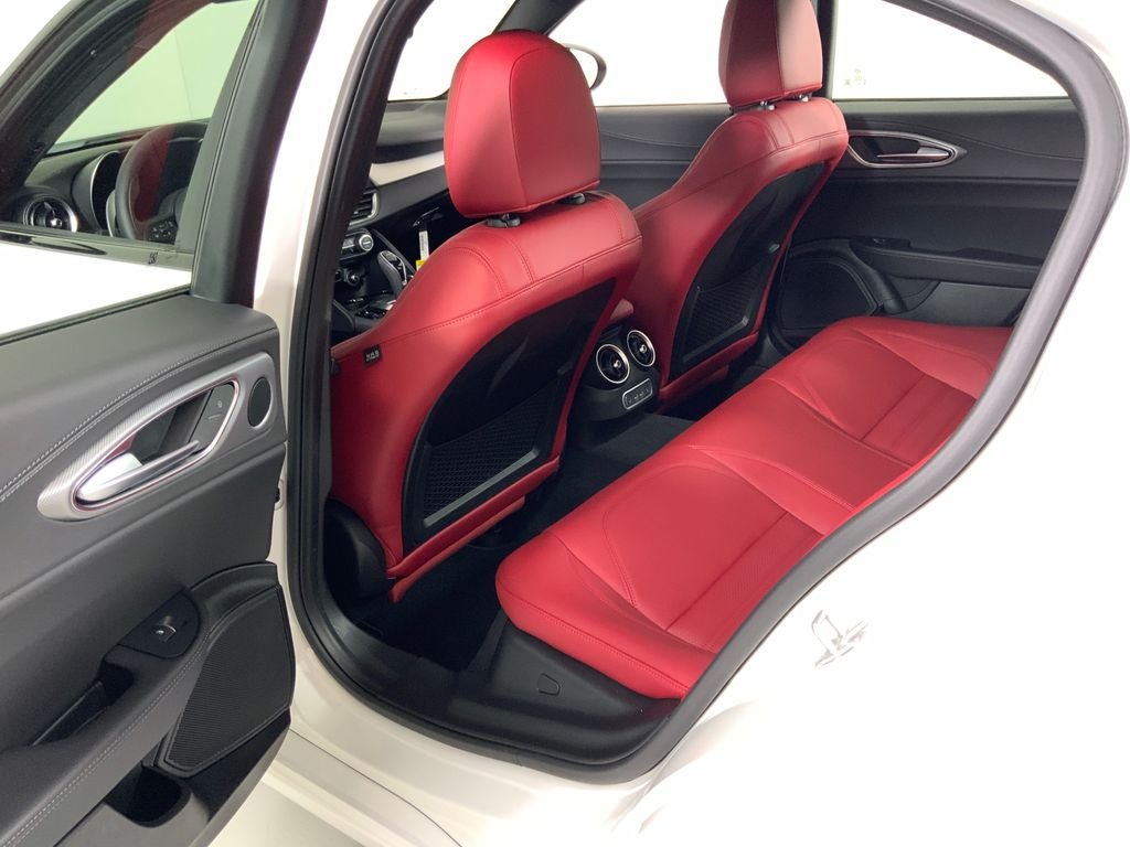 2026 Alfa Romeo Giulia Veloce