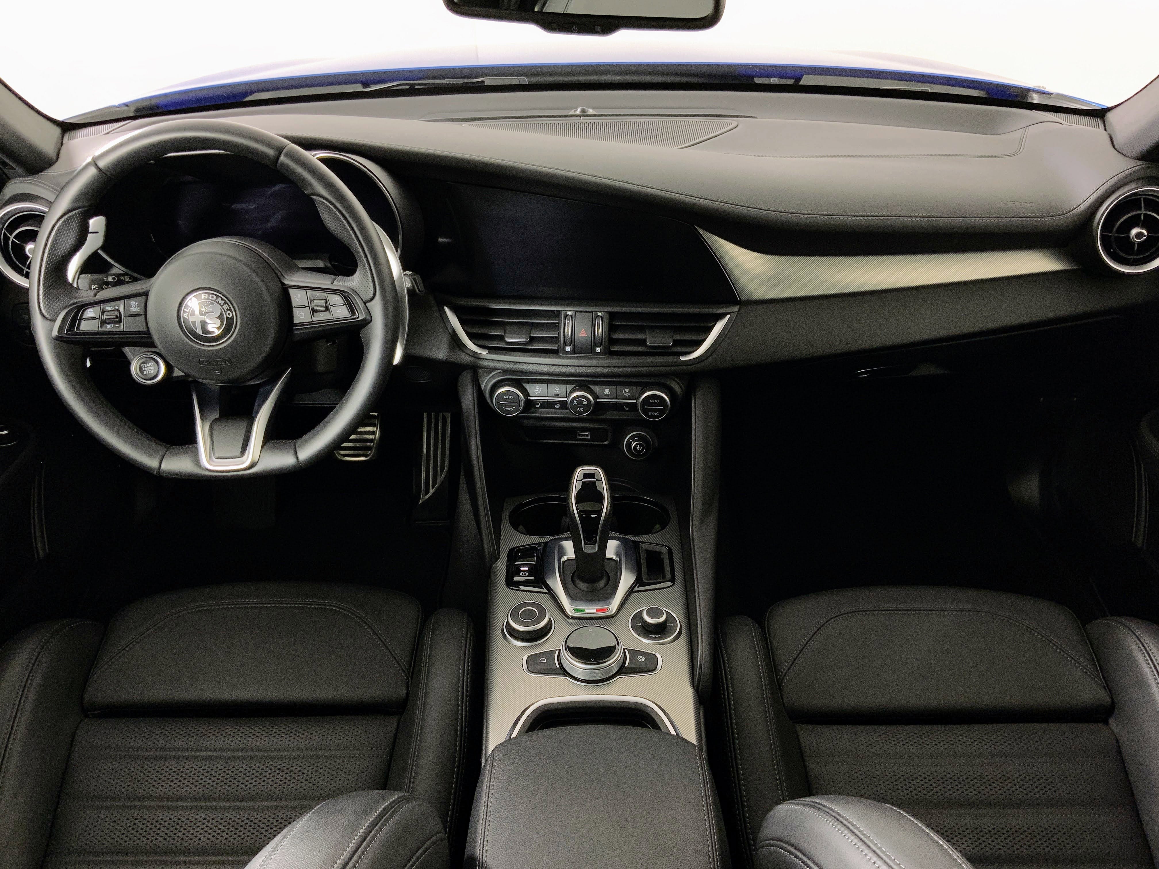 2024 Alfa Romeo Giulia Veloce