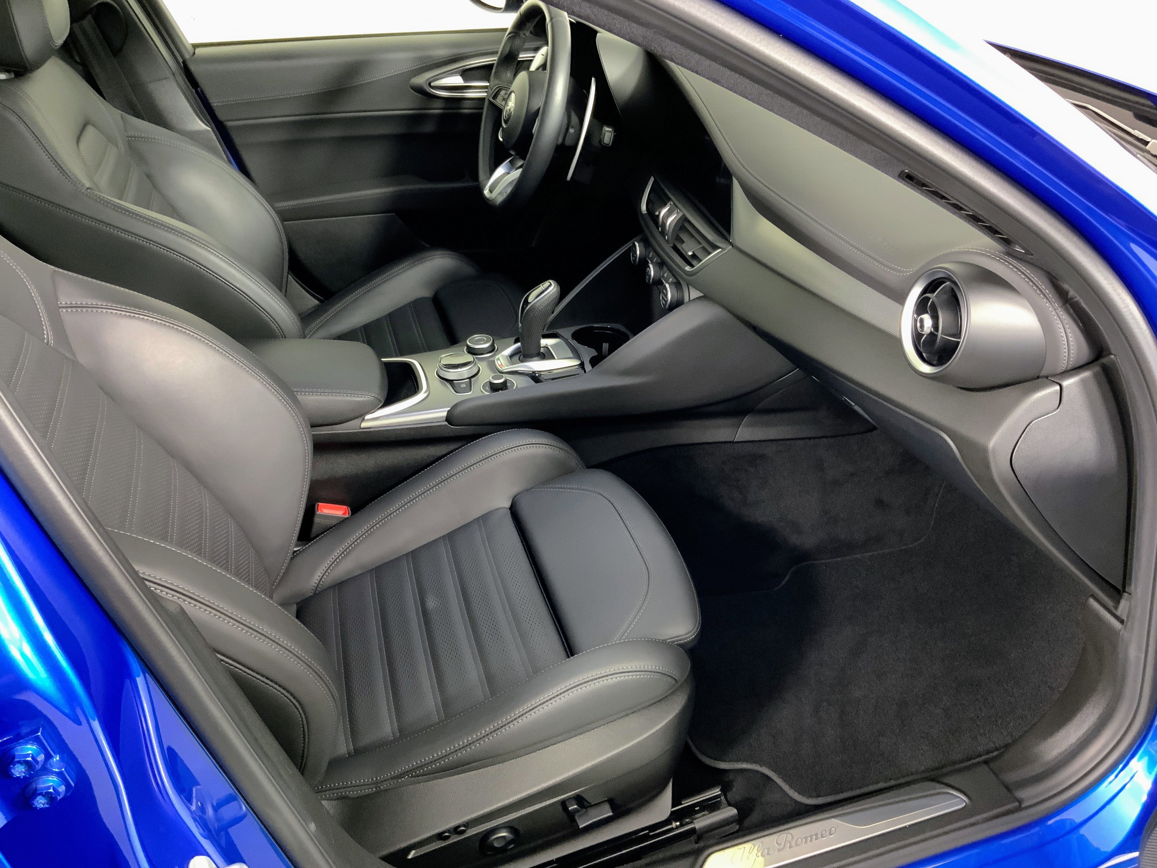 2024 Alfa Romeo Giulia Veloce